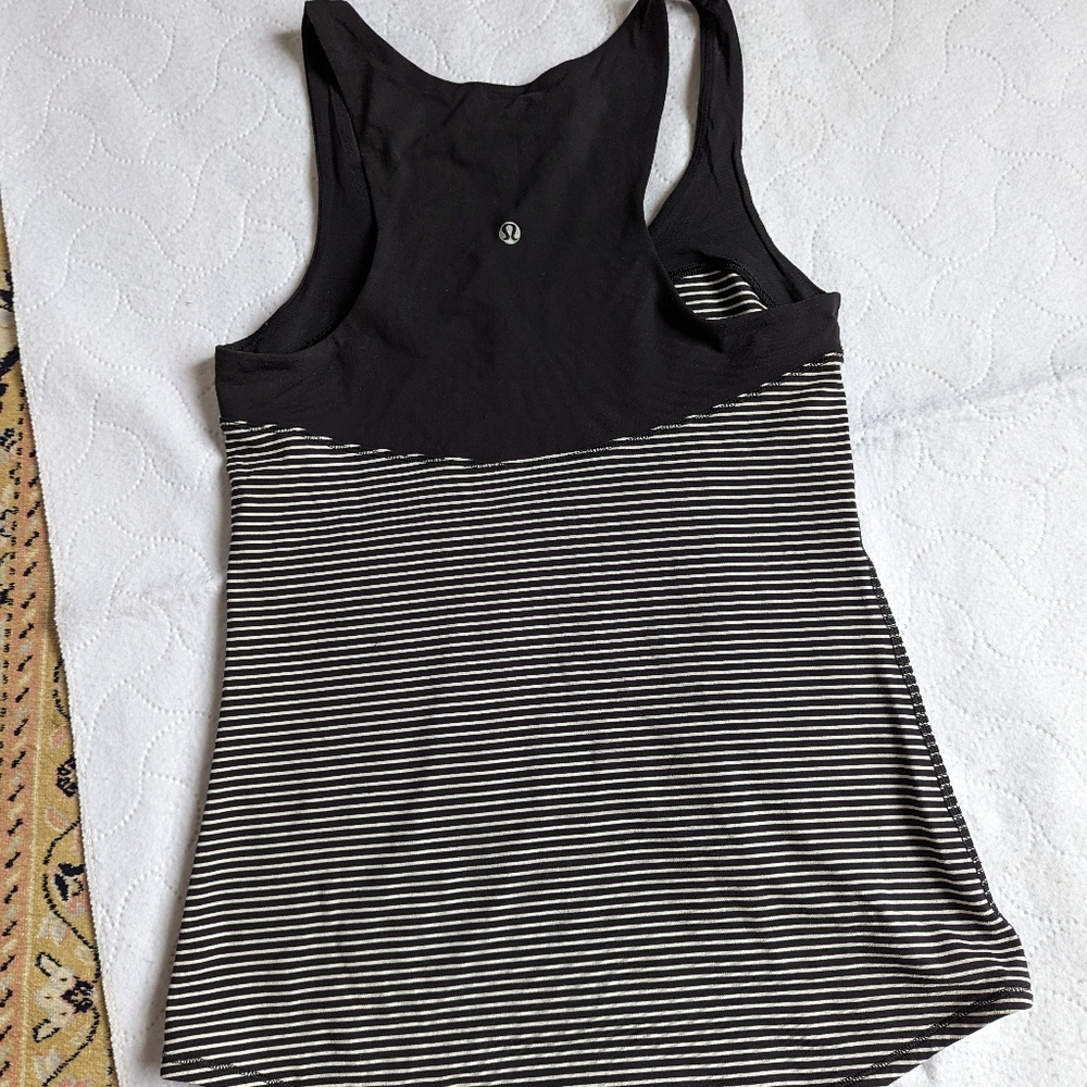 Lululemon tops